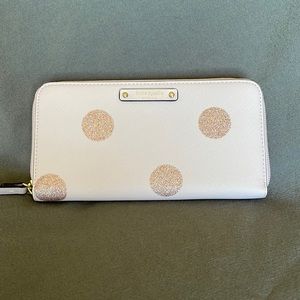 Kate Spade large zip around wallet